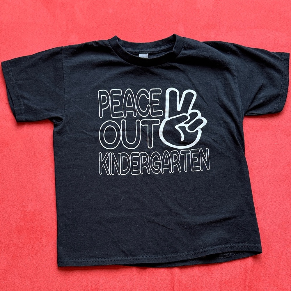 Black Peace Out Kindergarten Kids T-Shirt